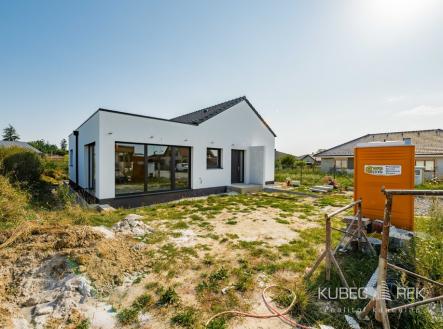 Prodej - dům/vila, 106 m²