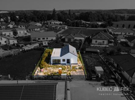 dsc-1-1.jpg | Prodej - dům/vila, 106 m²