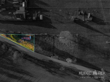 pozemek-2-budova.jpg | Prodej - pozemek pro bydlení, 675 m²