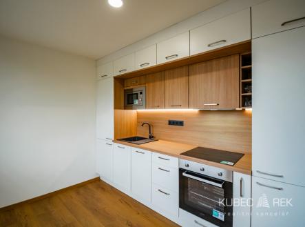 dsc-10.jpg | Pronájem bytu, 2+1, 49 m²