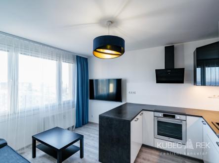 Pronájem bytu, 2+kk, 35 m² obrázek