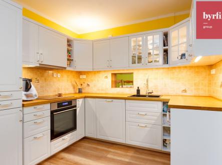 nemovitost-usti-kveton-45.jpg | Prodej - dům/vila, 314 m²