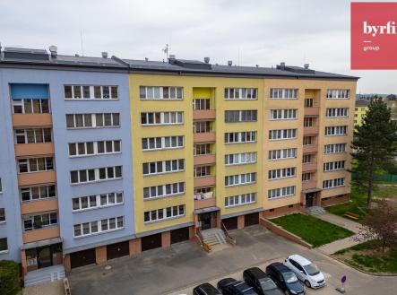 exterier | Prodej bytu, 2+1, 61 m²