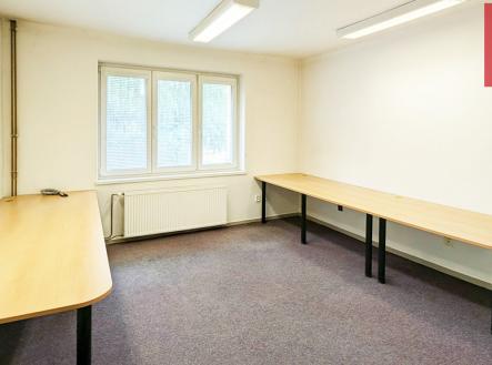 r3-01-1.jpg | Pronájem - kanceláře, 112 m²