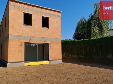 ff841bf9-6102-4092-bde8-f49066be4876-1.png | Prodej - dům/vila, 133 m²