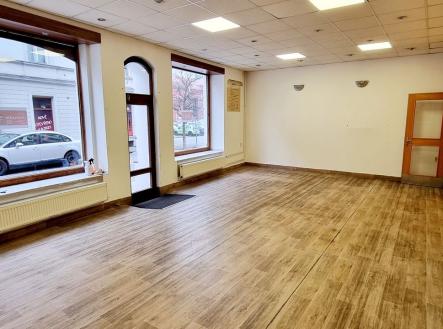 20240228-143638.jpg | Pronájem - obchodní prostor, 70 m²