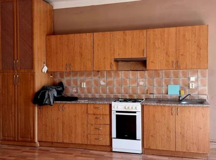 whatsapp-image-2026-03-09-at-17.30.53-1.jpeg | Pronájem bytu, 2+kk, 99 m²