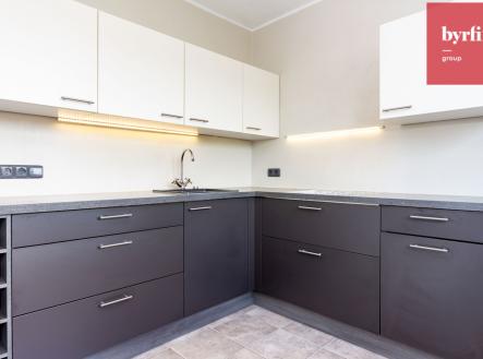 Prodej bytu, 2+1, 62 m²