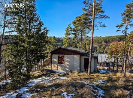 b | Prodej - chata/rekreační objekt, 32 m²