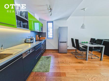 b | Pronájem bytu, 2+kk, 57 m²