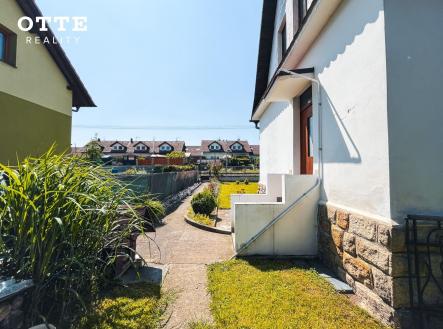 c | Prodej - dům/vila, 97 m²