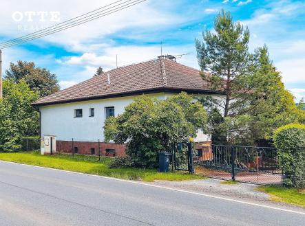 a1 | Pronájem - dům/vila, 269 m²