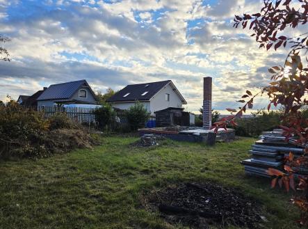 c | Prodej - pozemek pro bydlení, 398 m²