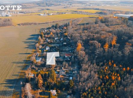 a Vyznačeno 1 | Prodej - pozemek pro bydlení, 879 m²