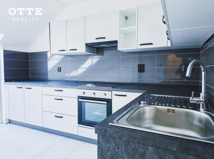 d | Pronájem bytu, 3+1, 105 m²