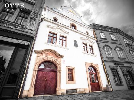 a | Pronájem - kanceláře, 247 m²