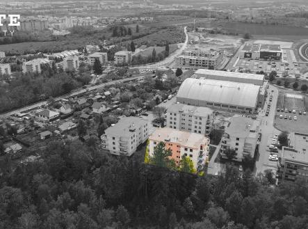 b | Prodej bytu, 3+kk, 97 m²