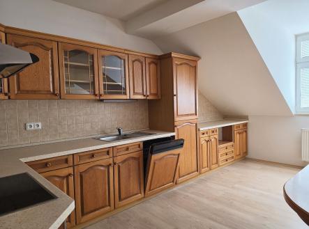b | Pronájem bytu, 3+kk, 102 m²