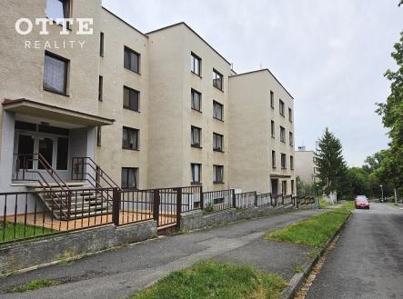 a | Pronájem bytu, 3+1, 91 m²
