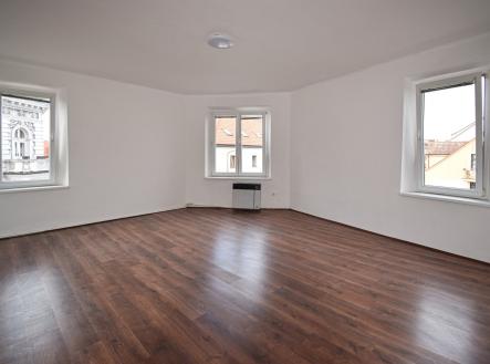 Prodej bytu, 2+1, 74 m² obrázek