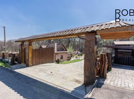 prodej-rodinne-domy-0m2-petrvald-2021-04-28-lesni-petrvadl-filip-063-3fef87 (1) | Prodej - dům/vila, 191 m²