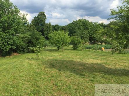 Prodej - pozemek pro bydlení, 1 702 m²