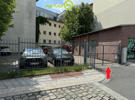 img-1497.jpg | Prodej - obchodní prostor, 455 m²