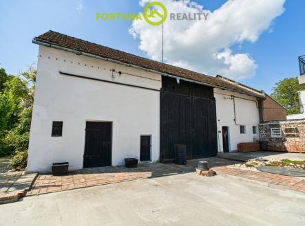 dsc08134-hdr.jpg | Prodej - dům/vila, 338 m²
