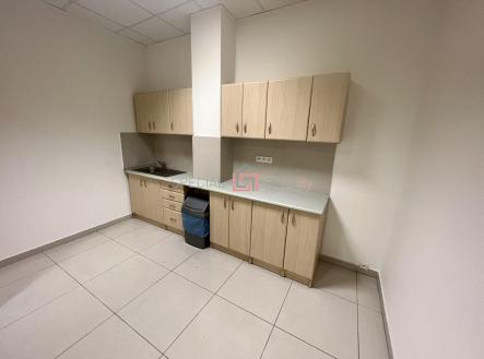 2.jpeg | Pronájem - kanceláře, 103 m²