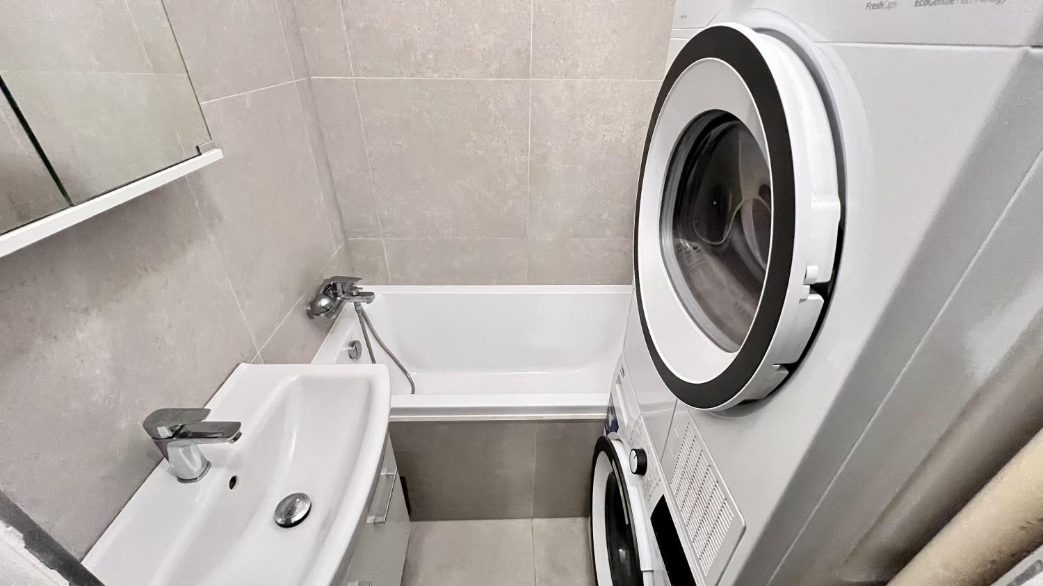 2.jpeg