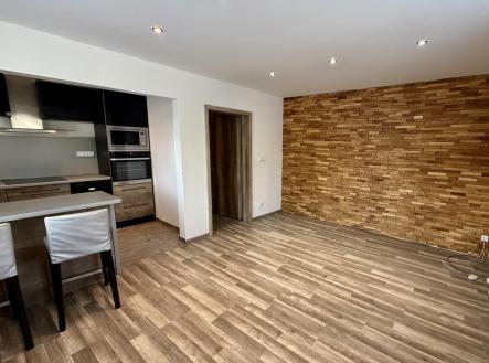 IMG_6576.jpg | Pronájem - kanceláře, 29 m²