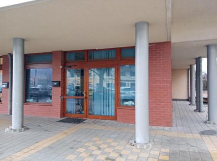 2.jpg | Prodej - obchodní prostor, 76 m²