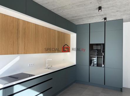 IMG_8607.jpg | Prodej - dům/vila, 161 m²