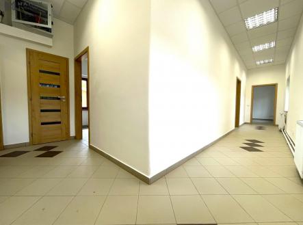 Pronájem - kanceláře, 88 m²
