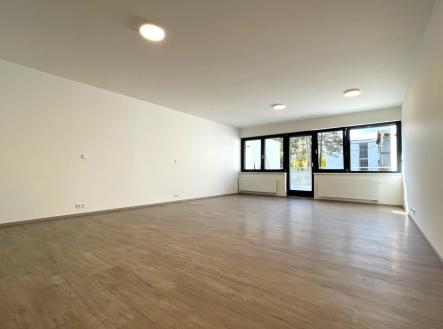 IMG_2289.JPG | Pronájem bytu, 1+kk, 83 m²