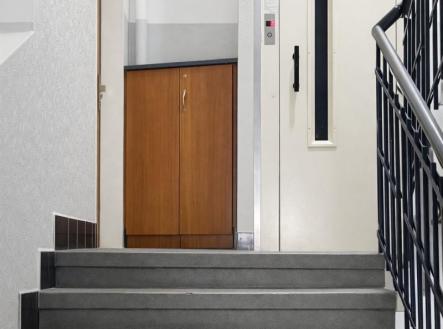 2c4c9518-c01d-4036-8df9-56f80e0a4032.jpg | Pronájem bytu, 2+kk, 56 m²