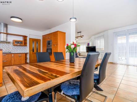 DSC03157-Edit (1).jpg | Prodej - dům/vila, 294 m²