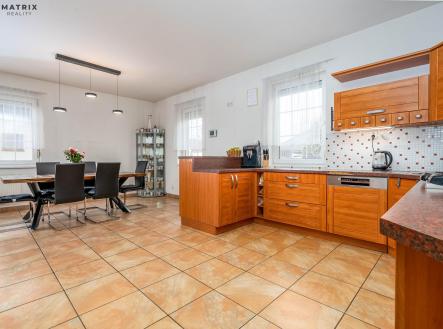 DSC03132-Edit.jpg | Prodej - dům/vila, 294 m²