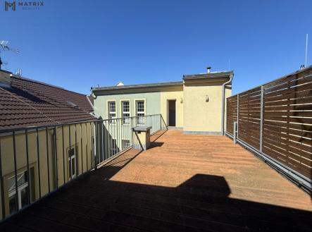 IMG_3164.jpg | Pronájem bytu, 1+kk, 77 m²