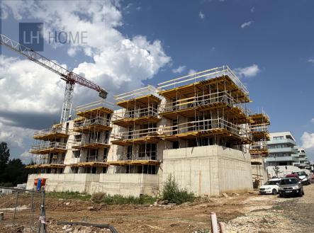 Prodej bytu, 2+kk, 60 m² obrázek