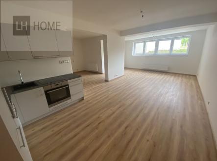 Prodej bytu, 1+kk, 76 m² obrázek