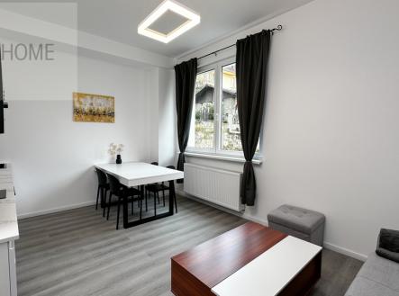 Pronájem bytu, 2+kk, 36 m²