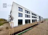 Pronájem - obchodní prostor, 160 m²