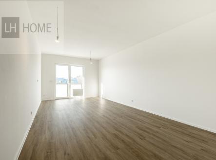 pana1786-hdr.jpg | Prodej bytu, 2+kk, 77 m²
