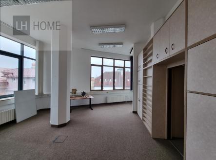 20260416-091101.jpg | Pronájem - jiné, 1 000 m²