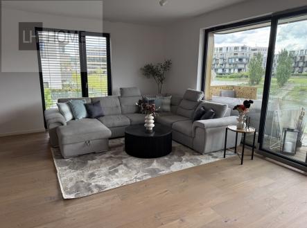 op.jpg | Pronájem bytu, 3+kk, 97 m²