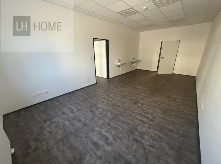 img-5762.jpeg | Pronájem - jiné, 83 m²