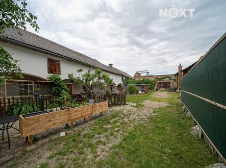 Prodej - dům/vila, 253 m²
