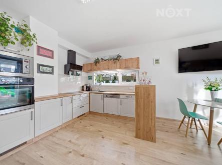 Prodej bytu, 3+kk, 77 m²