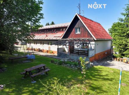 Prodej - komerční objekt, obchodní centrum, 1 456 m²